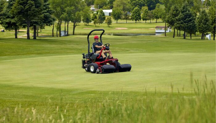 cm14_3044s_greensmaster_3250_59